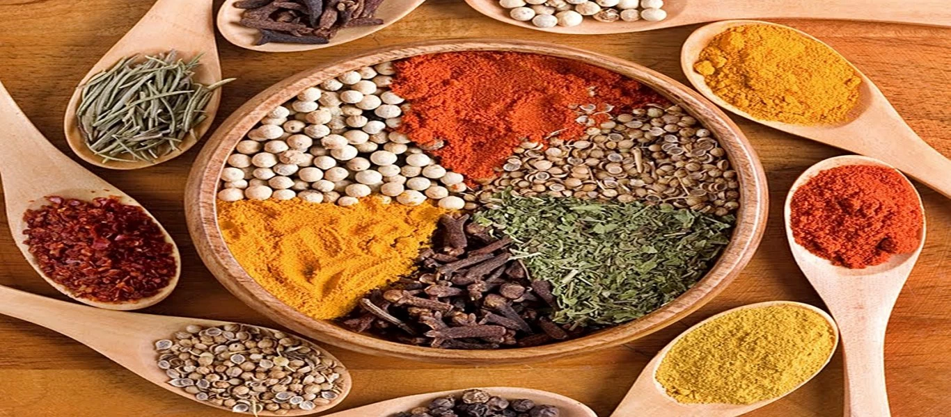 Αυτό είναι το μπαχαρικό που θεραπεύει από πονοκεφάλους μέχρι κυτταρίτιδα